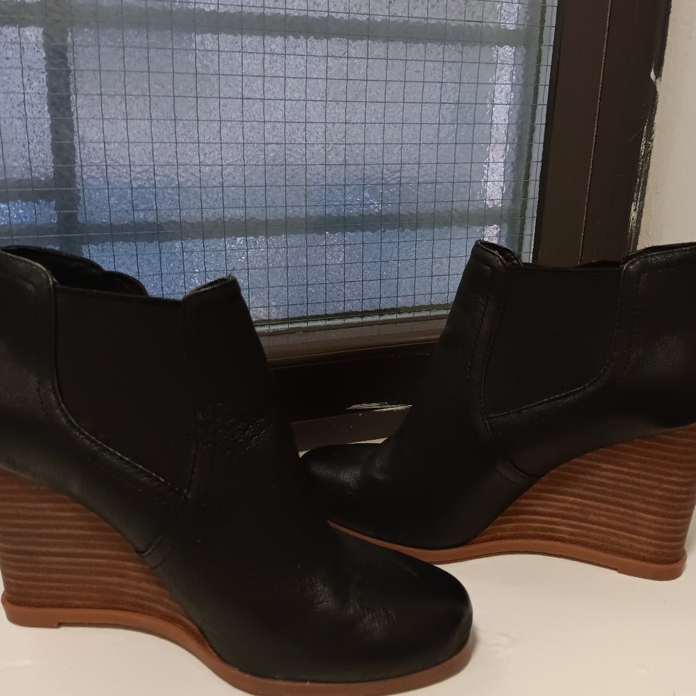 Audrey Brooke leather wedge ankle boots